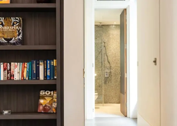 Superb Apartment Near Buckingham Palace